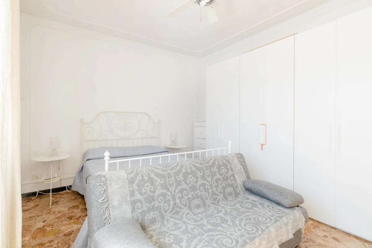 Spaziosa Matrimoniale Nel Centro Di Modena Apartment Ngoại thất bức ảnh